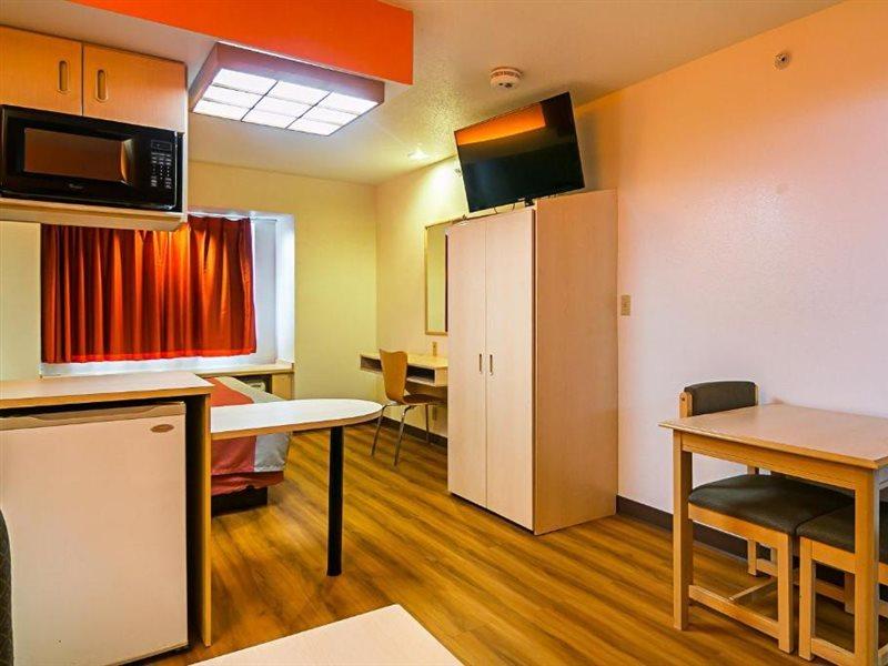 Motel 6-Sycamore, Il エクステリア 写真