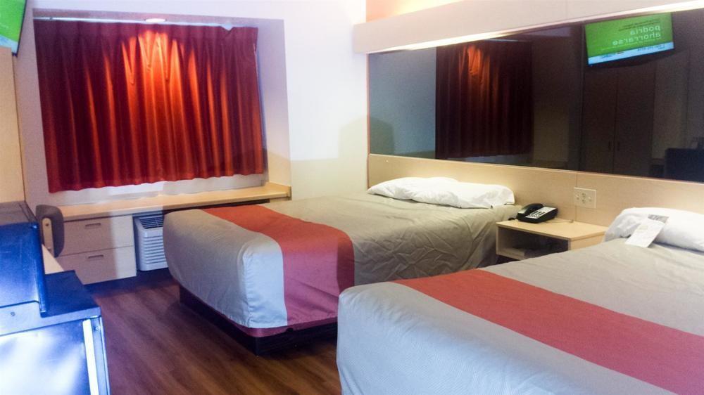 Motel 6-Sycamore, Il エクステリア 写真