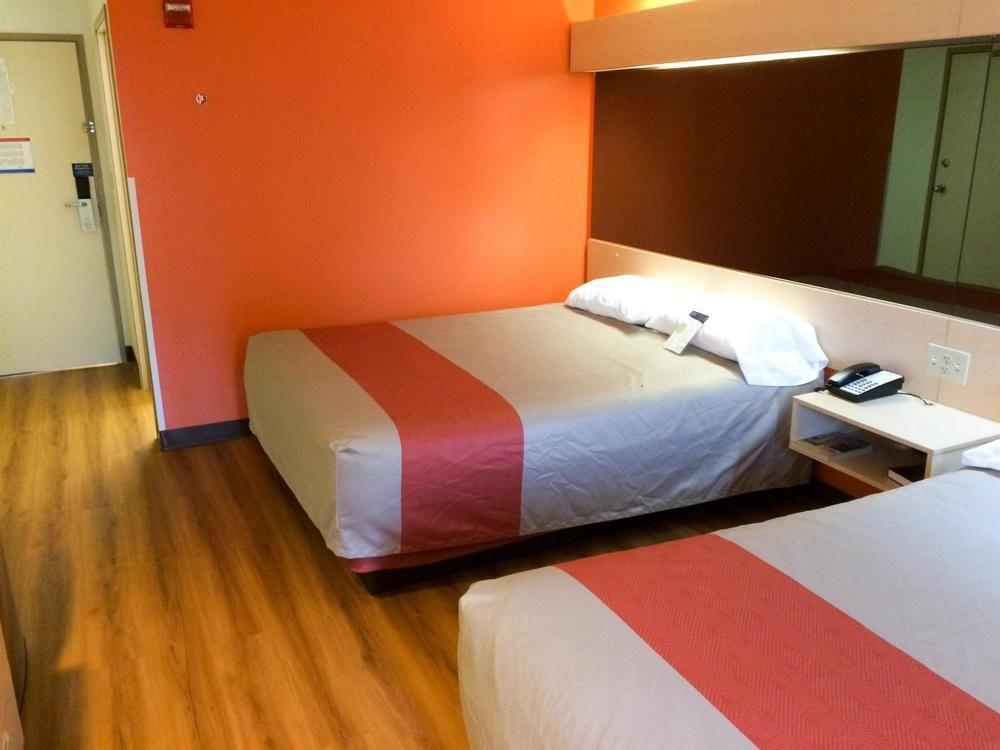 Motel 6-Sycamore, Il エクステリア 写真