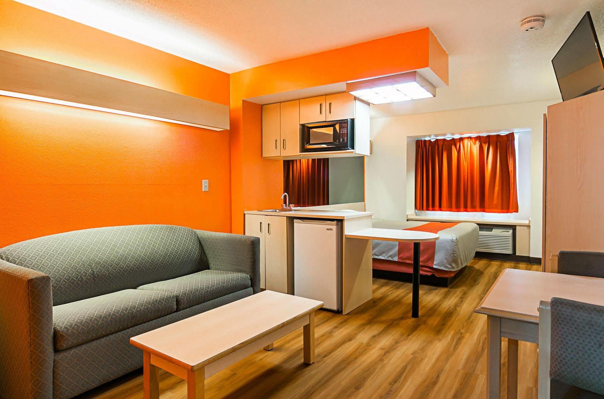 Motel 6-Sycamore, Il エクステリア 写真